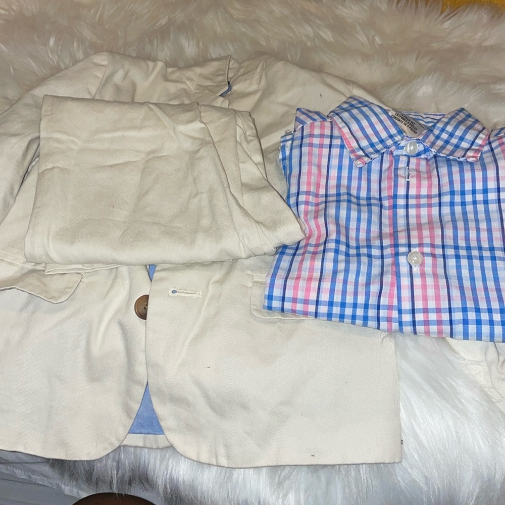 Cute 3 piece suit - Picture 7 of 8